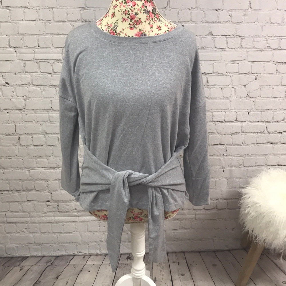 soho New York & Company Tie Front Sweatshirt